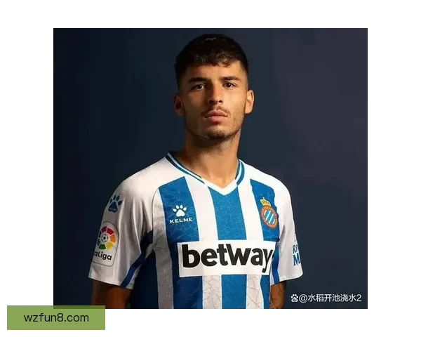 以三选一困局 名记曝泰山外援中卫难产 球迷呼吁留洛佩斯最省事方案 以三选一困局 名记曝泰山外援中卫难产 球迷呼吁留洛佩斯最省事方案